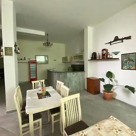 Qerana'S Rooms: Corner Of Nature Golem  Luaran gambar